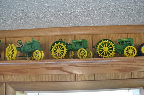 Property photo 127 - EQUIPMENT & PERSONAL PROPERTY AUCTION